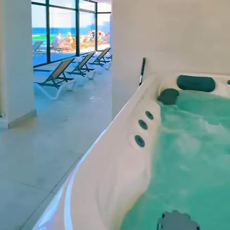 Daire Infinity Premium - Pool & Parking Navodari