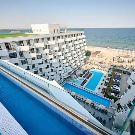 Daire Infinity Premium - Pool & Parking